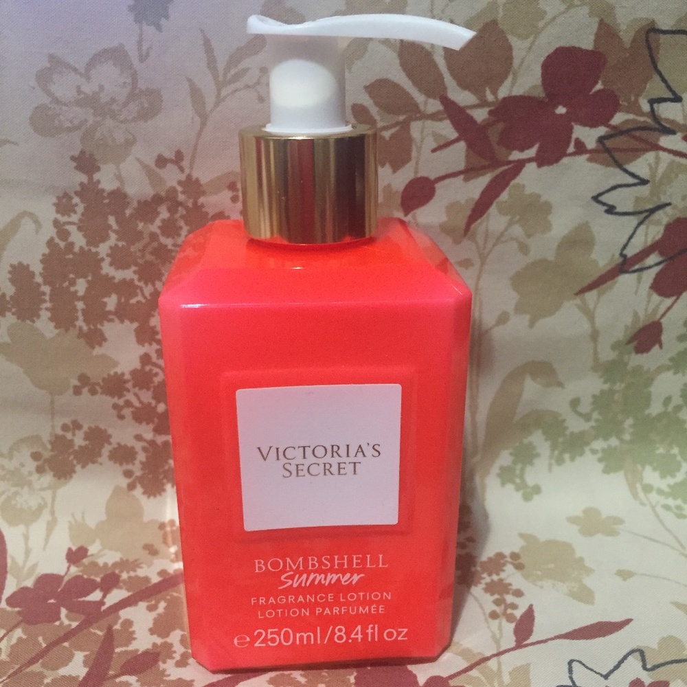 Victoria’s Secret Bombshell Summer  Lotions- 250ml/8.4 fl oz limited edition